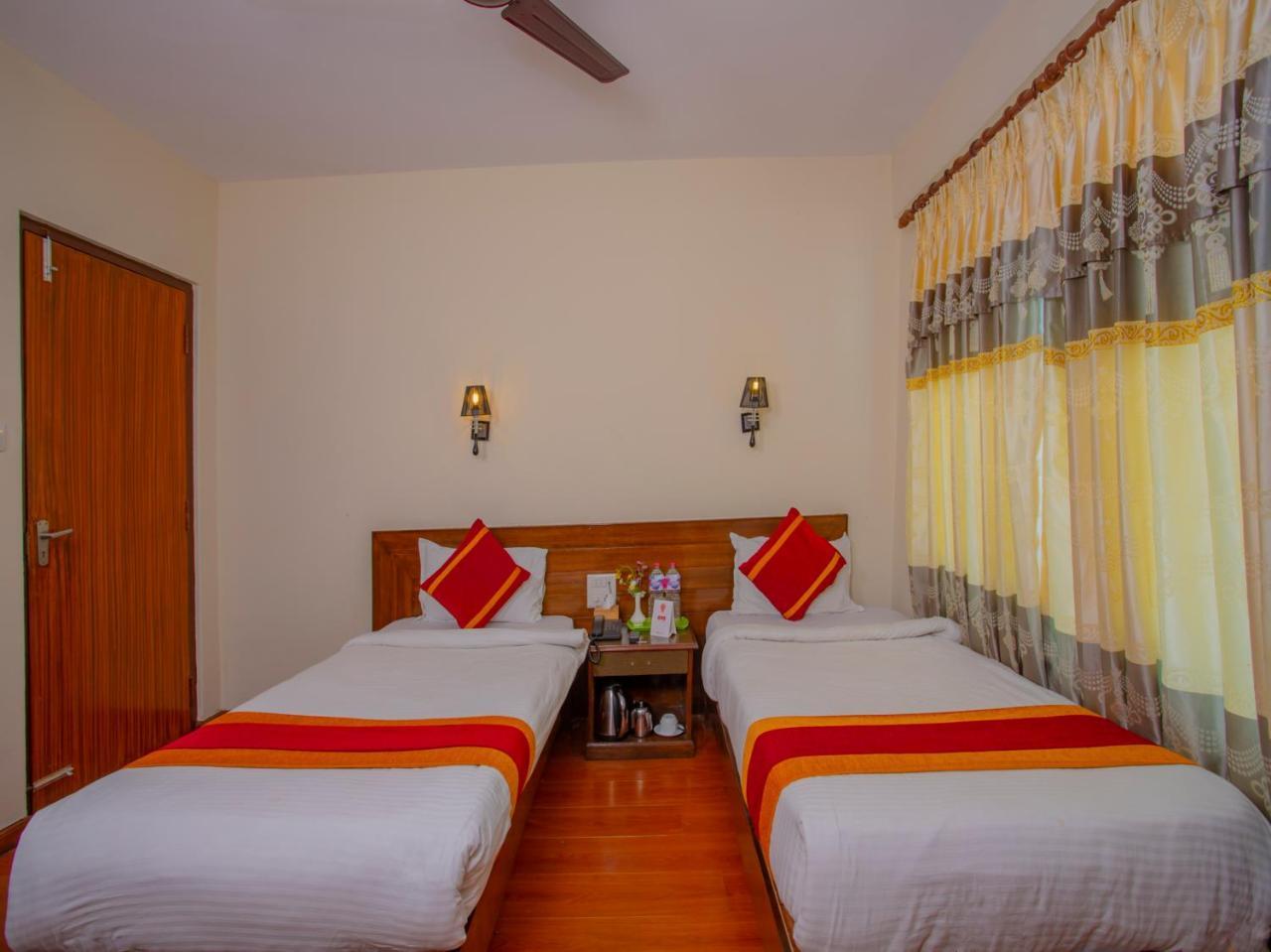 Hotel Garuda Inn Pokhara Eksteriør bilde