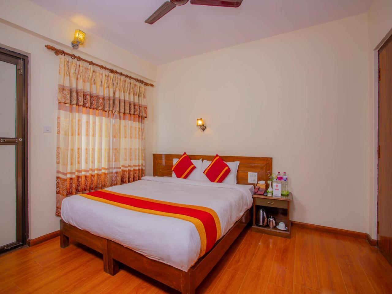 Hotel Garuda Inn Pokhara Eksteriør bilde