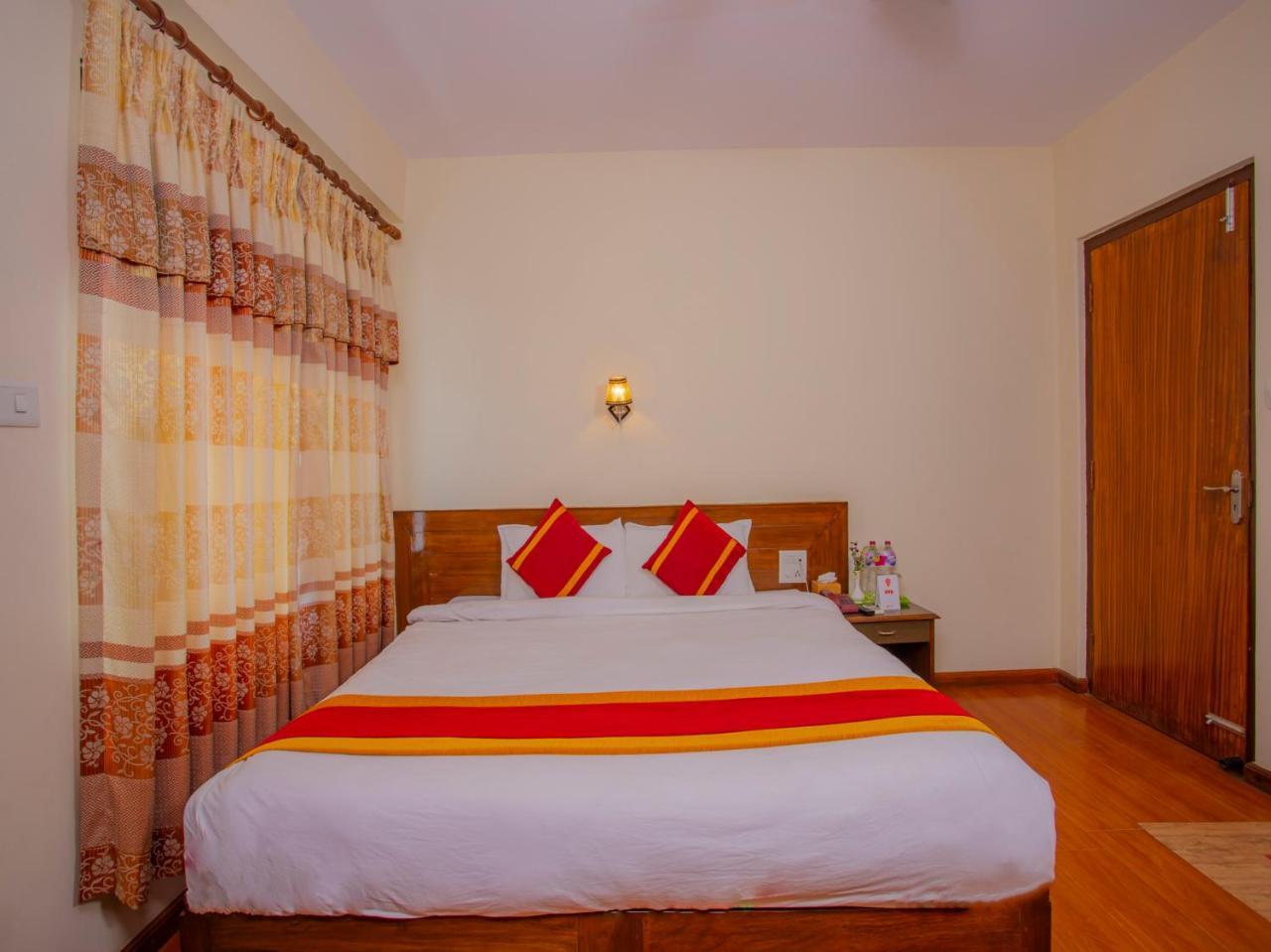 Hotel Garuda Inn Pokhara Eksteriør bilde